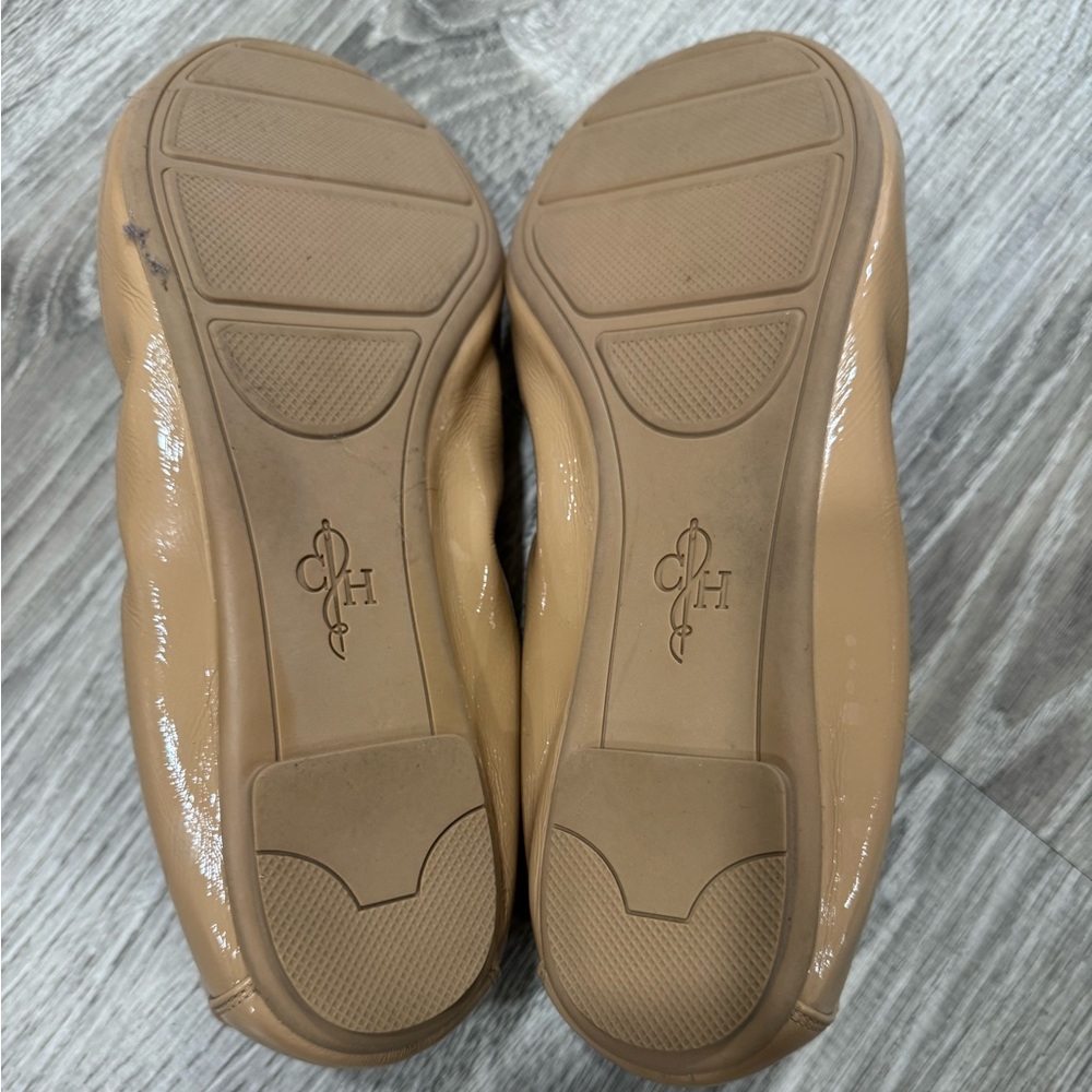 Cole Haan Beige Patent Leather Ballet Flats with Bow - Picture 3 of 4